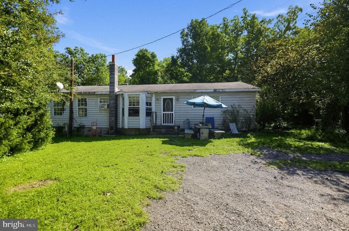Property Photo:  129 Vesey Drive  VA 22630 