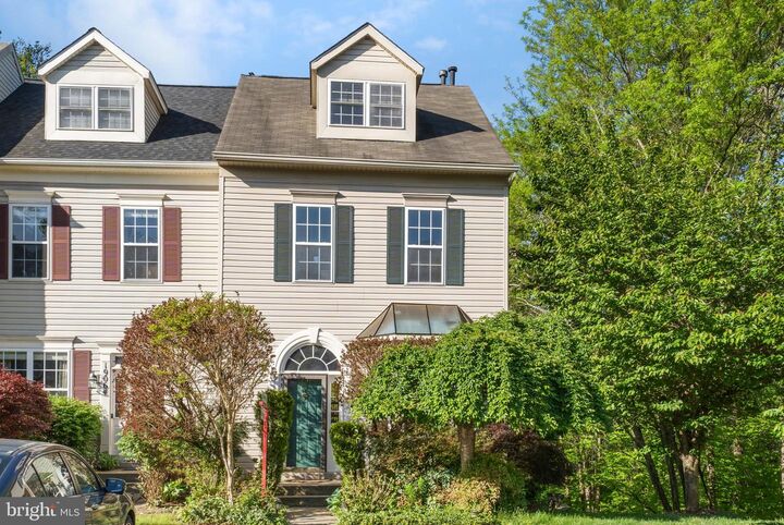 Property Photo: 19066 Sawyer Terrace MD 20874