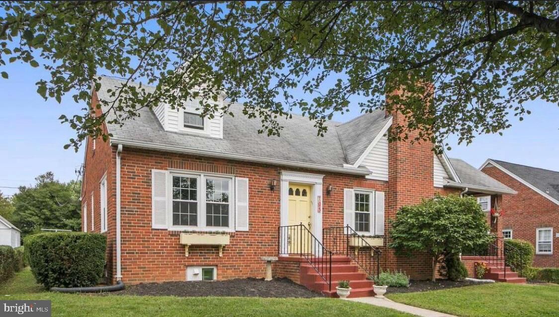 Property Photo:  105 Frederick Avenue  MD 21701 
