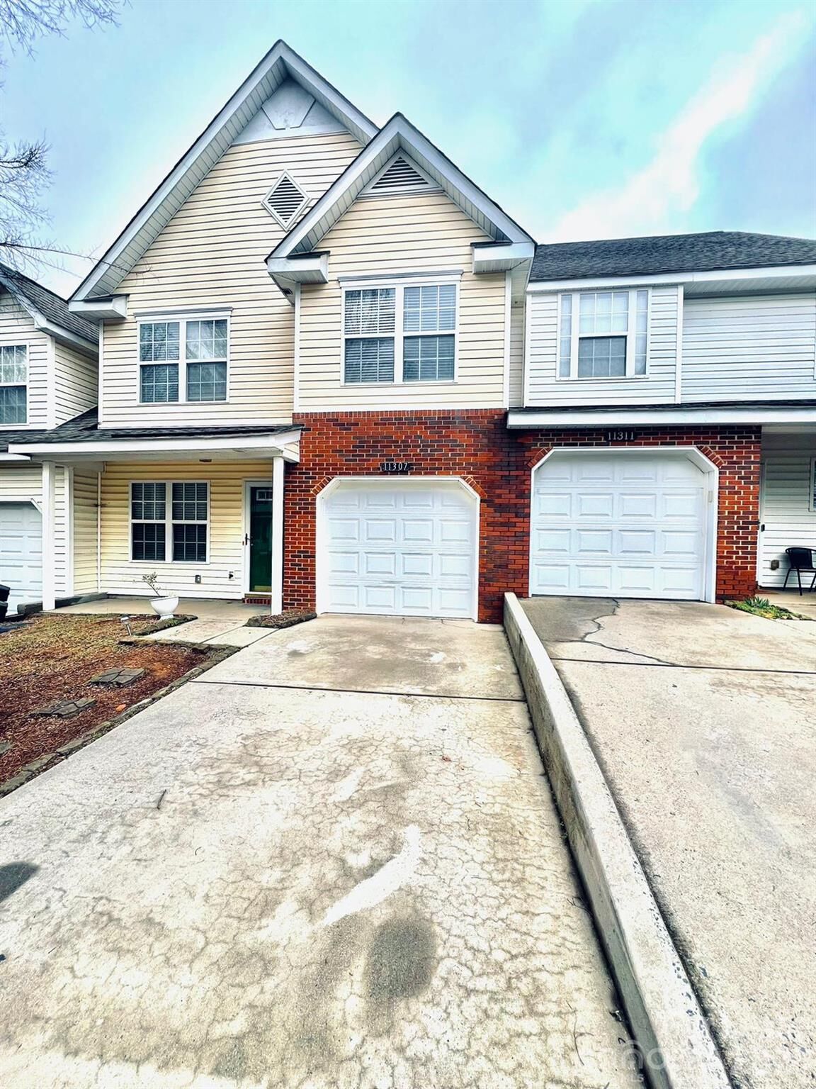 Property Photo:  11307 Stone Trail Road  NC 28213 
