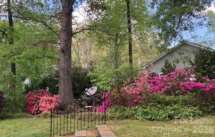 Property Photo:  130 W Oak Street  SC 29715 