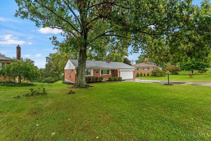 Property Photo:  4760 Boomer Road  OH 45247 