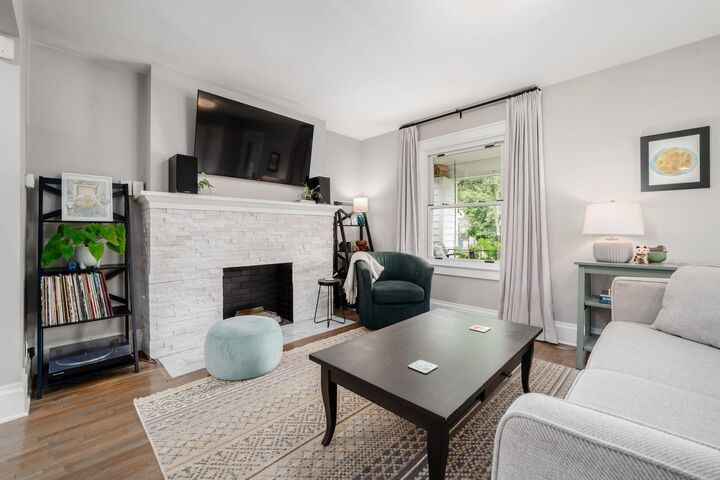 Property Photo: 3293 Milton Avenue OH 43202