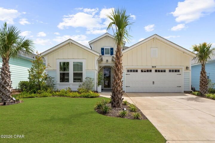 Property Photo: 8419 Hang Loose Court FL 32413