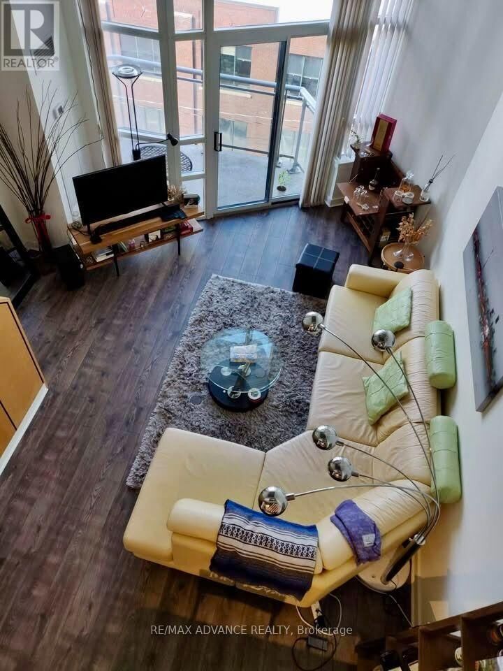 Property Photo:  255 Richmond Street East 611  ON M5A 4T7 