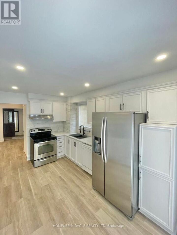Property Photo:  21 Ecclestone Drive  ON L6X 3N7 