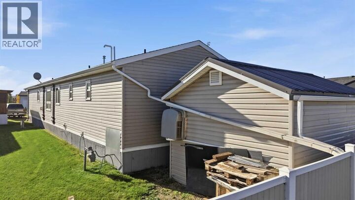 Property Photo:  15 Mackenzie Ranch Way  AB T4L 0B4 