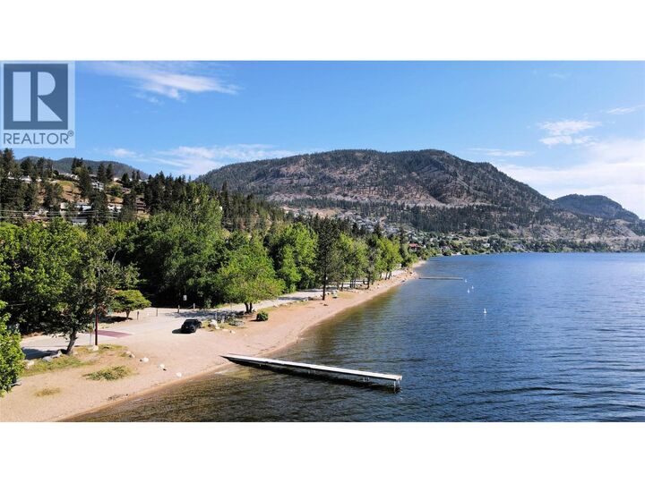 Property Photo: 3996 Beach Avenue 335 BC V0H 1X5