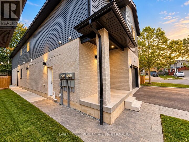 Property Photo:  143 Marconi Court  ON N5V 0C9 