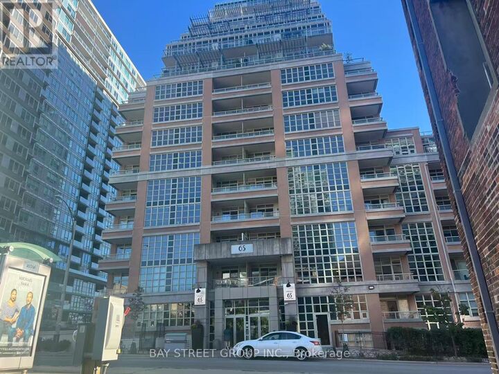 Property Photo:  65 East Liberty Street 1504  ON M6K 3R2 