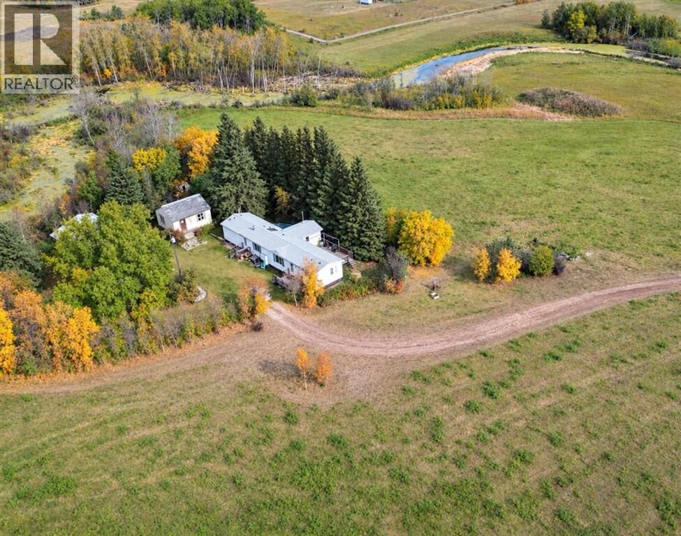 Property Photo:  31040 Twp Rd 524  AB T0B 2X0 