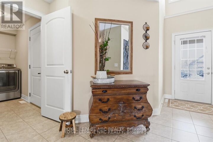 Property Photo:  3945 Village Creek Drive  ON L0S 1S0 