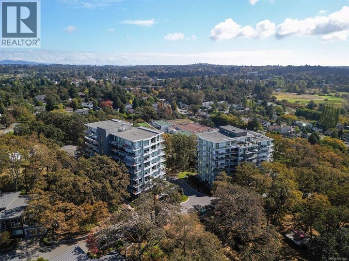 Property Photo: 4011 Rainbow Hill Lane 703 BC V8X 0B6
