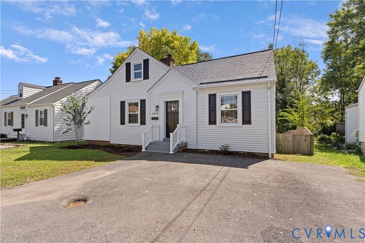 Property Photo:  2513 Maplewood Road  VA 23228 