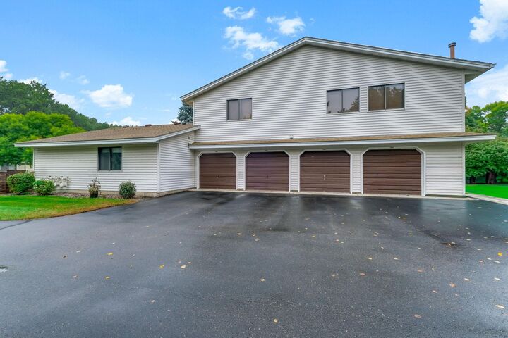 Property Photo:  2606 Brookdale Lane  MN 55444 
