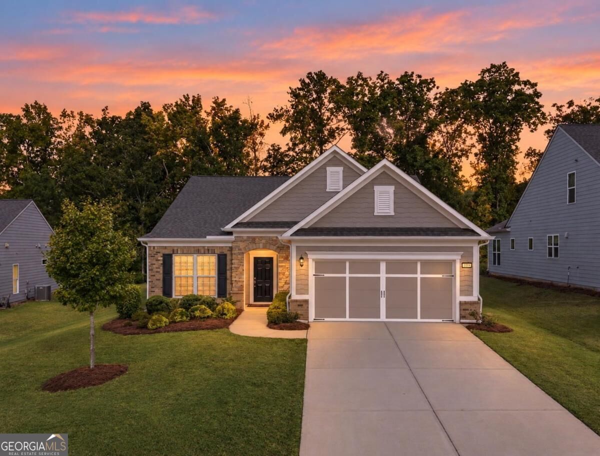 Property Photo: 1020 Southwood Way GA 30642