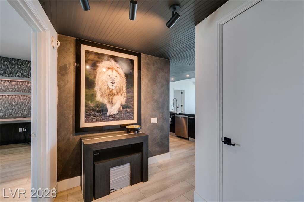Property Photo:  322 Karen Avenue 3902  NV 89109 