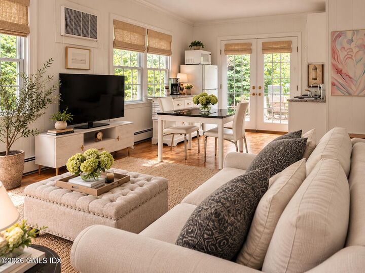 Property Photo:  16 Peters Road R  CT 06878 