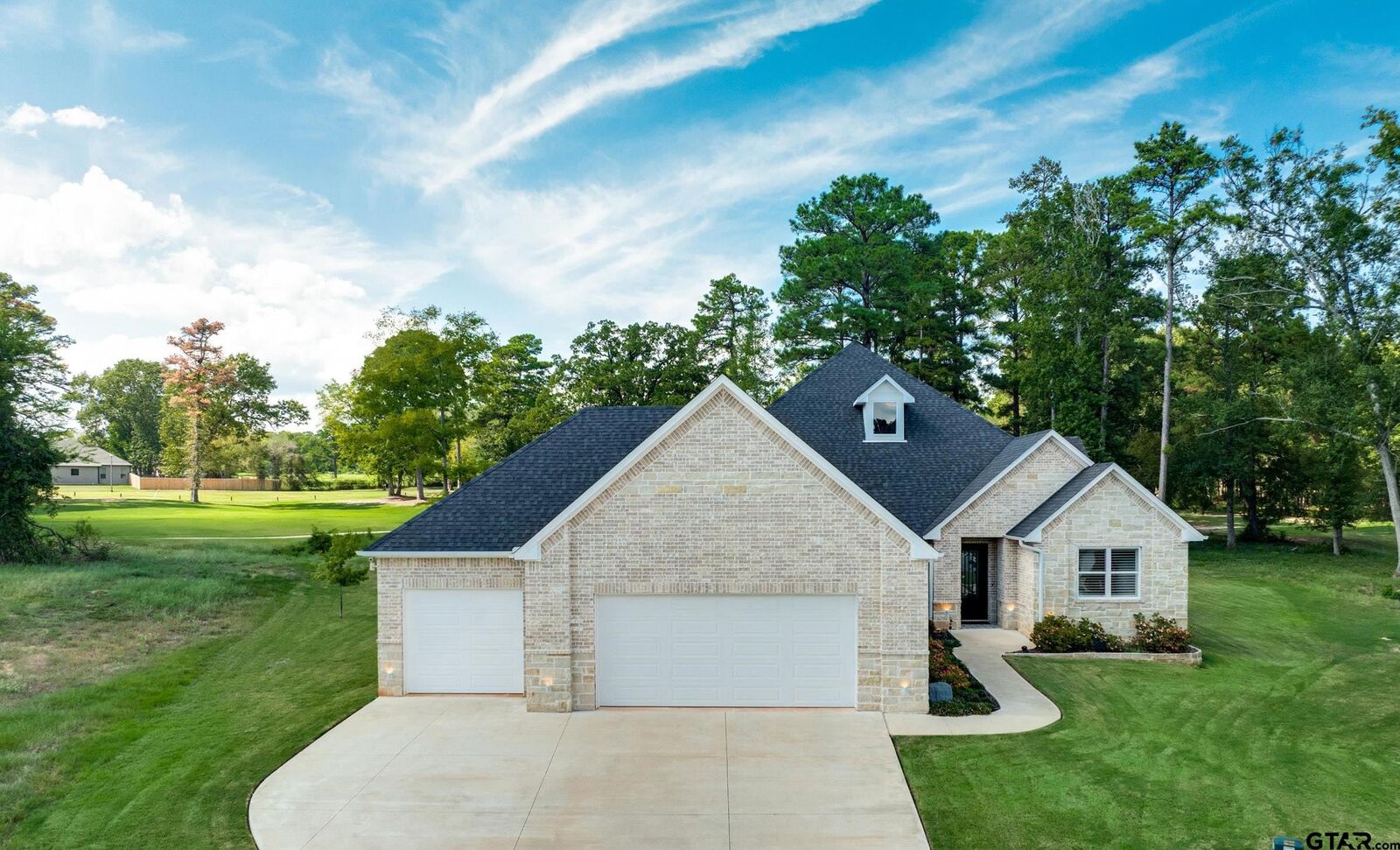 Property Photo:  549 Eagles Nest Trl  TX 75757 