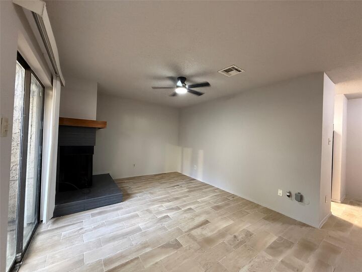 Property Photo:  9383 Pagewood Lane  TX 77063 