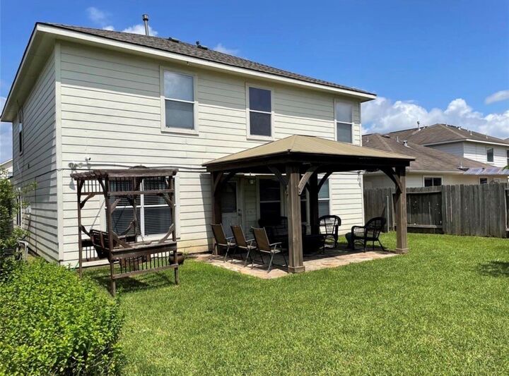 Property Photo:  13918 Marners Court  TX 77014 