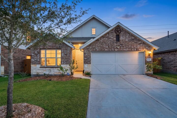 Property Photo:  8126 Vida Costa Drive  TX 77433 