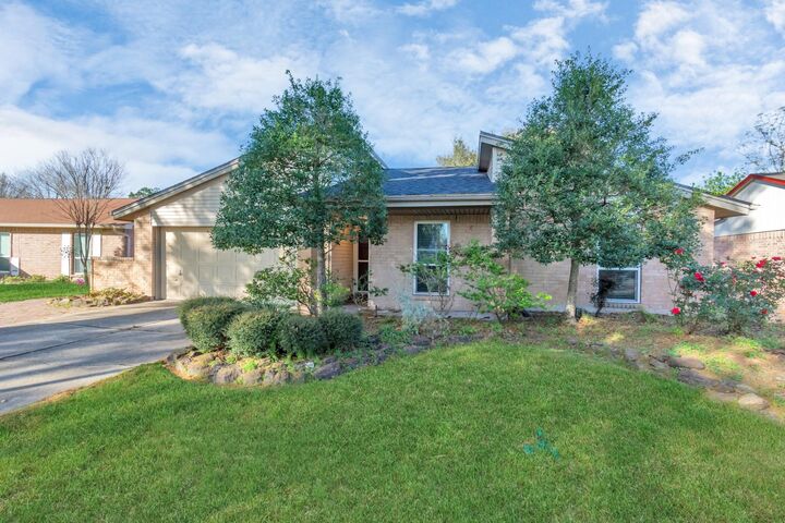 Property Photo:  16814 Cobble Ridge Drive  TX 77498 