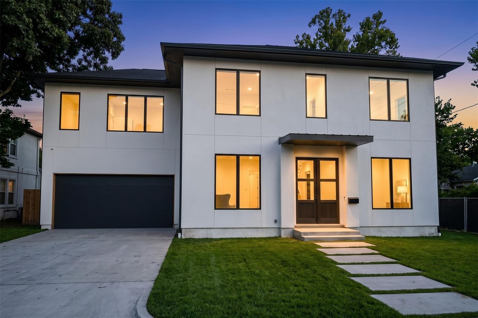 Property Photo:  4002 Marquette Street  TX 77005 