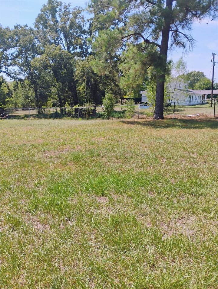 Property Photo: 11 Ross McBride Lane TX 77340