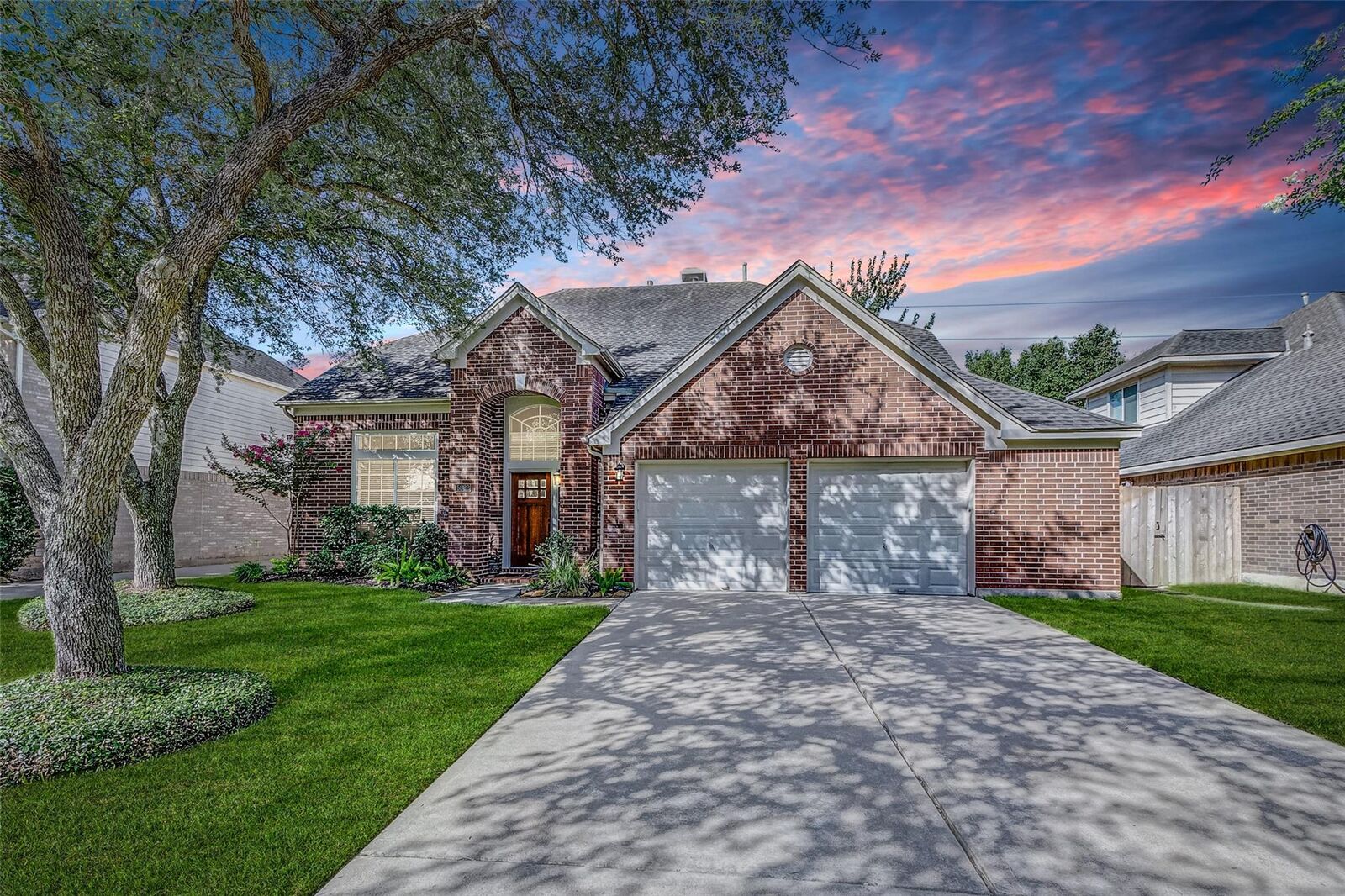 Property Photo:  5222 Summerside Drive  TX 77450 