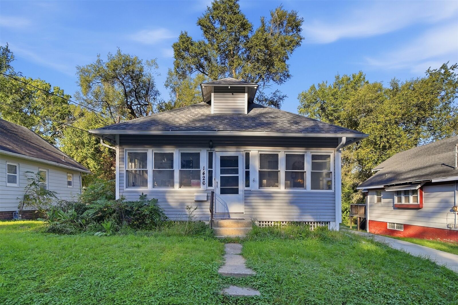 Property Photo:  1426 34th Street  IA 50311 