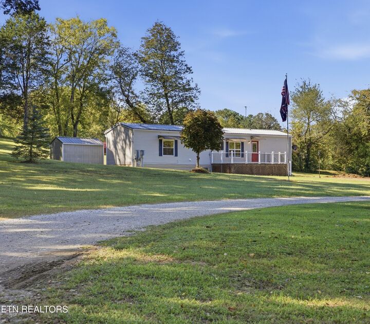 Property Photo:  198 Crabtree Hollow Rd  TN 37880 