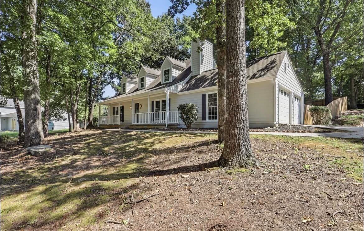 Property Photo:  485 Barrington Loop  GA 30076 