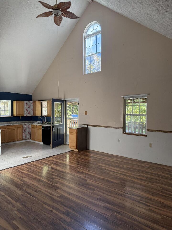 Property Photo:  33 Aberdeen Lane  KY 40313 