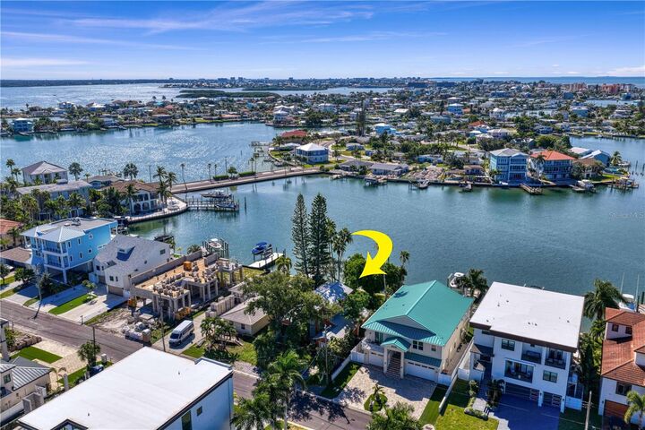 Property Photo:  835 Bay Point Drive  FL 33708 