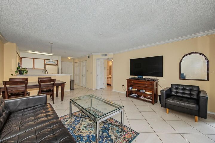 Property Photo:  2400 Feather Sound Drive 123  FL 33762 