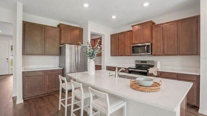 Property Photo:  11269 Duckling Way  FL 34613 