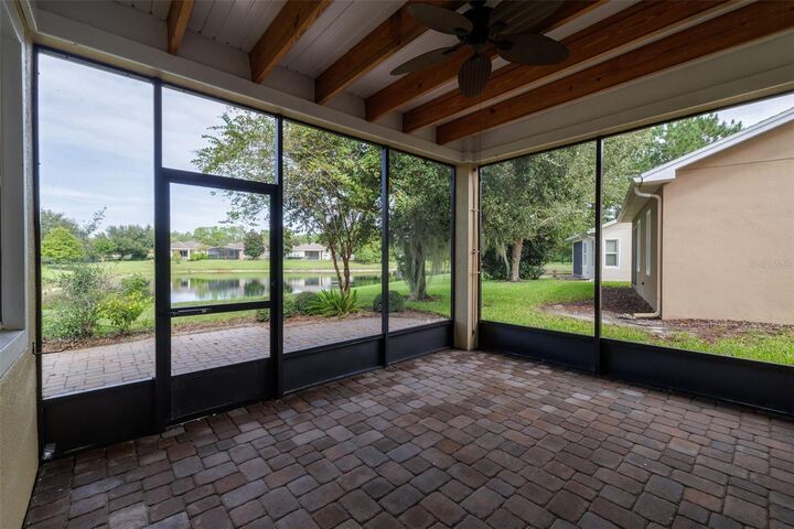 Property Photo: 413 Cypress Hills Way FL 32724