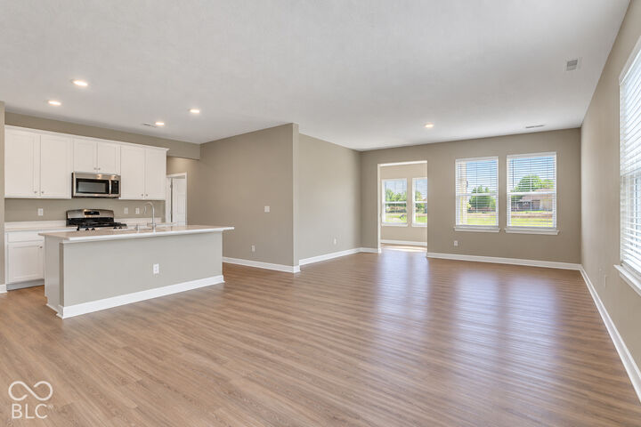 Property Photo:  12872 Mystic Pines Drive  IN 46060 