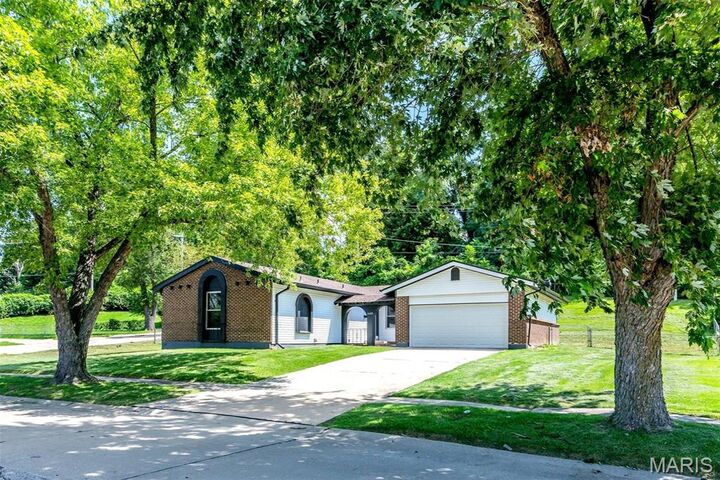 Property Photo:  11488 Prentice Drive  MO 63033 