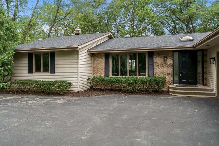Property Photo: 11528 Tanawingo Trail IL 61073