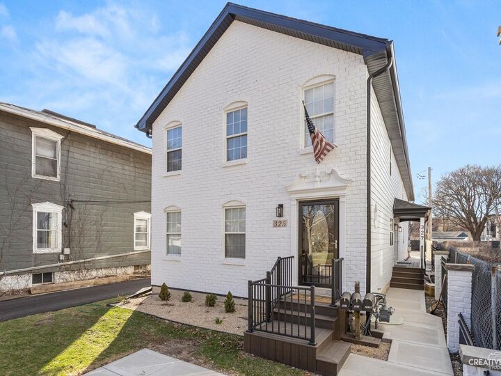 Property Photo: 325-327 N Loomis Street IL 60540