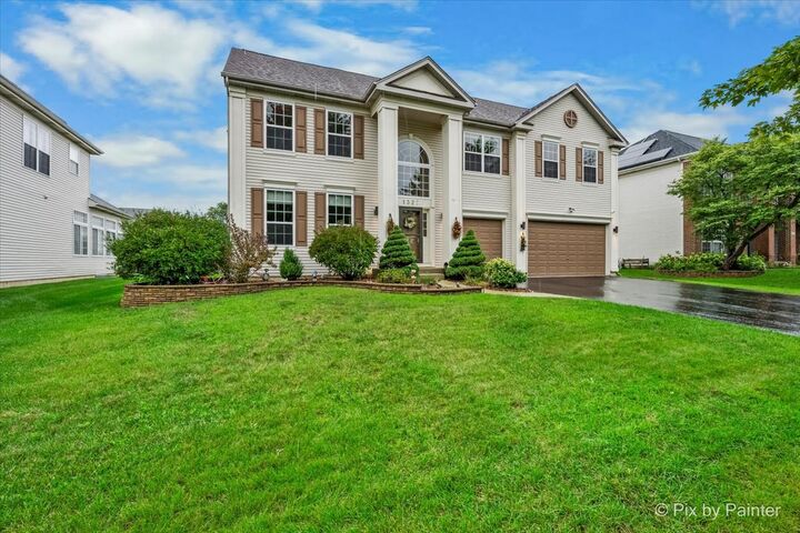 Property Photo:  1327 Palisades Drive  IL 60490 