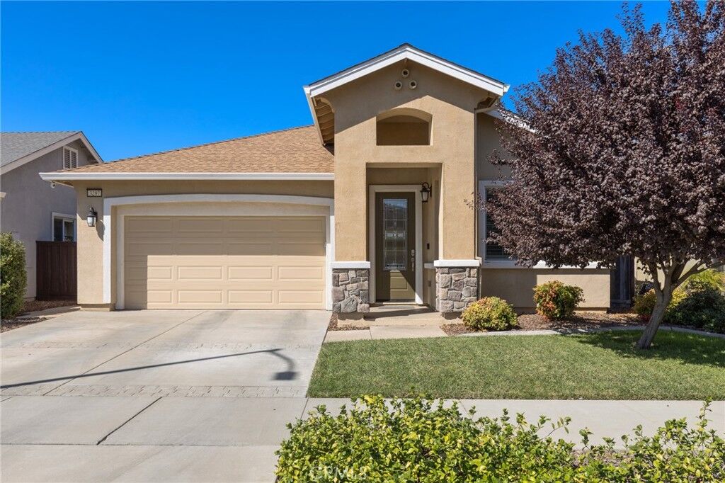Property Photo: 3297 Rogue River CA 95973