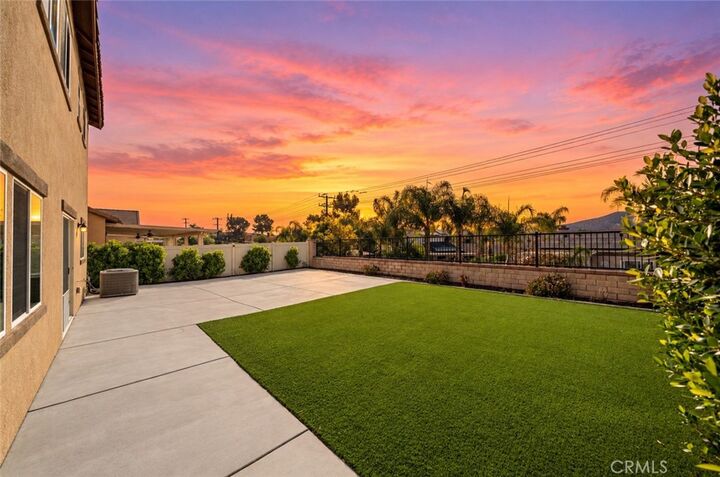 Property Photo:  24083 Dusty Trail Way  CA 92587 