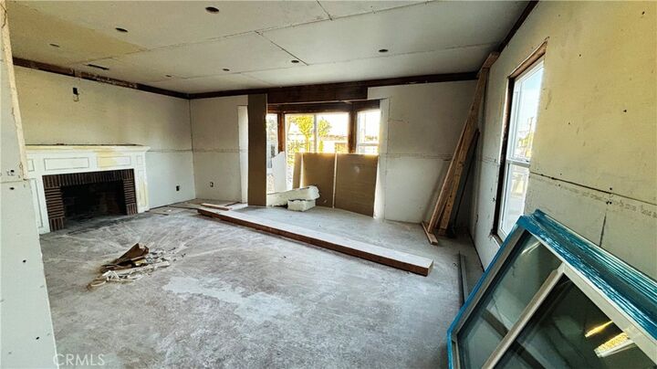 Property Photo:  8721 Crenshaw Boulevard  CA 90305 