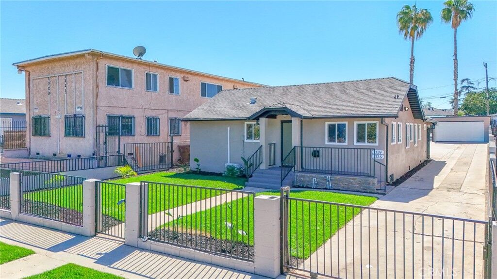 Property Photo:  1324 W 106th  CA 90044 