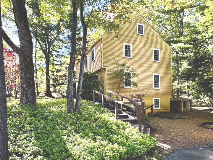 Property Photo:  12 Locksley Road  ME 04107 