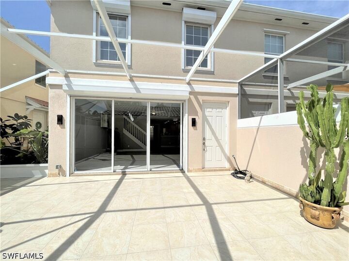 Property Photo: 8090 Chianti Lane FL 34114