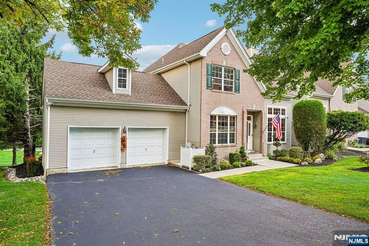 Property Photo:  16 Langdale Road  NJ 07470 